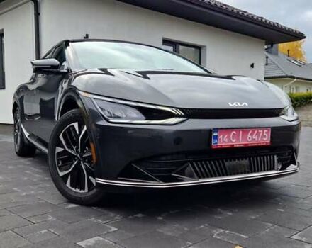 Черный Киа EV6, объемом двигателя 0 л и пробегом 76 тыс. км за 23900 $, фото 5 на Automoto.ua