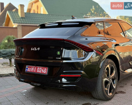 Черный Киа EV6, объемом двигателя 0 л и пробегом 80 тыс. км за 22900 $, фото 22 на Automoto.ua