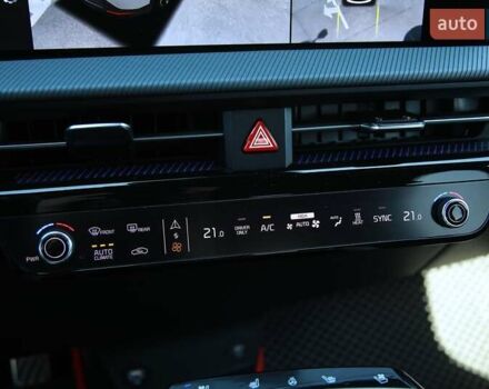 Черный Киа EV6, объемом двигателя 0 л и пробегом 5 тыс. км за 33300 $, фото 16 на Automoto.ua