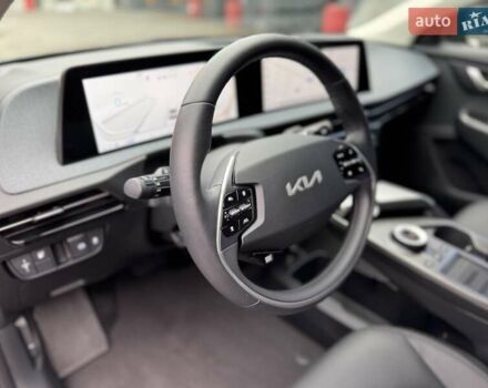 Черный Киа EV6, объемом двигателя 0 л и пробегом 3 тыс. км за 28500 $, фото 22 на Automoto.ua