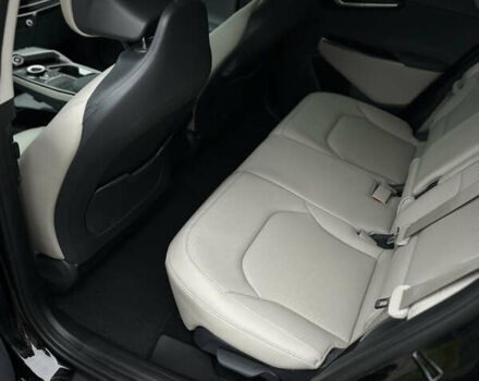 Чорний Кіа EV6, об'ємом двигуна 0 л та пробігом 2 тис. км за 29900 $, фото 20 на Automoto.ua