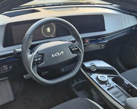 Чорний Кіа EV6, об'ємом двигуна 0 л та пробігом 21 тис. км за 27000 $, фото 11 на Automoto.ua
