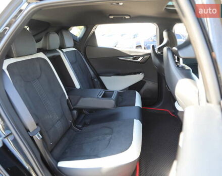 Черный Киа EV6, объемом двигателя 0 л и пробегом 5 тыс. км за 33300 $, фото 8 на Automoto.ua