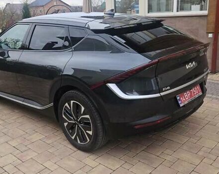 Черный Киа EV6, объемом двигателя 0 л и пробегом 8 тыс. км за 26650 $, фото 6 на Automoto.ua