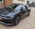 Черный Киа EV6, объемом двигателя 0 л и пробегом 8 тыс. км за 26650 $, фото 1 на Automoto.ua