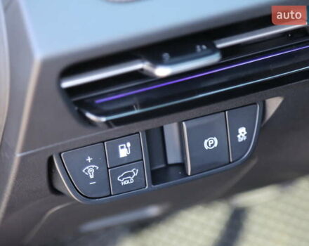 Черный Киа EV6, объемом двигателя 0 л и пробегом 5 тыс. км за 33300 $, фото 20 на Automoto.ua