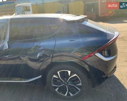 Черный Киа EV6, объемом двигателя 0 л и пробегом 45 тыс. км за 8200 $, фото 19 на Automoto.ua