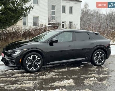 Черный Киа EV6, объемом двигателя 0 л и пробегом 11 тыс. км за 29999 $, фото 3 на Automoto.ua
