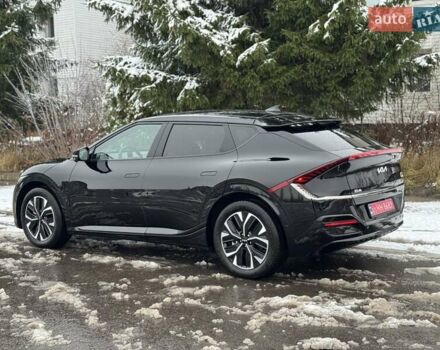 Черный Киа EV6, объемом двигателя 0 л и пробегом 11 тыс. км за 29999 $, фото 6 на Automoto.ua