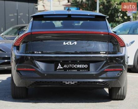 Черный Киа EV6, объемом двигателя 0 л и пробегом 5 тыс. км за 33300 $, фото 4 на Automoto.ua