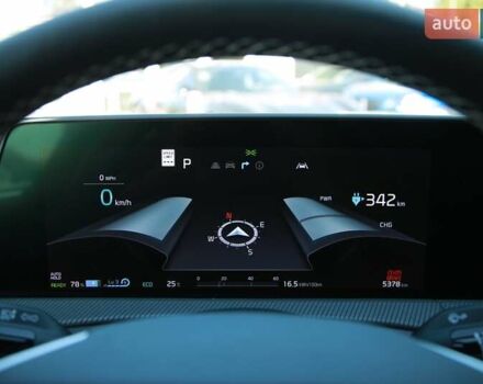 Черный Киа EV6, объемом двигателя 0 л и пробегом 5 тыс. км за 33300 $, фото 14 на Automoto.ua