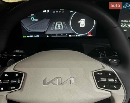 Чорний Кіа EV6, об'ємом двигуна 0 л та пробігом 2 тис. км за 29900 $, фото 13 на Automoto.ua