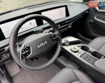 Черный Киа EV6, объемом двигателя 0 л и пробегом 3 тыс. км за 28500 $, фото 24 на Automoto.ua