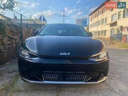 Киа EV6 2022 в Харькове на Automoto.ua Черный Киа EV6, объемом двигателя 0 л и пробегом 18 тыс. км за 45000 $, фото 1 на Automoto.ua