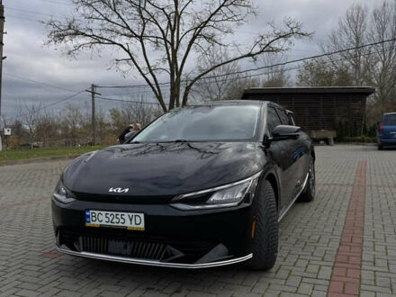 Черный Киа EV6, объемом двигателя 0 л и пробегом 78 тыс. км за 26500 $, фото 1 на Automoto.ua