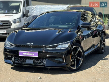 Киа EV6 2023 в Киеве на Automoto.ua Черный Киа EV6, объемом двигателя 0 л и пробегом 12 тыс. км за 29900 $, фото 1 на Automoto.ua