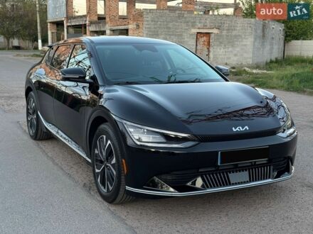 Черный Киа EV6, объемом двигателя 0 л и пробегом 7 тыс. км за 26200 $, фото 1 на Automoto.ua