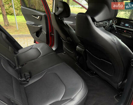 Красный Киа EV6, объемом двигателя 0 л и пробегом 52 тыс. км за 25500 $, фото 48 на Automoto.ua