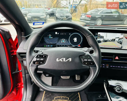 Красный Киа EV6, объемом двигателя 0 л и пробегом 44 тыс. км за 24500 $, фото 28 на Automoto.ua