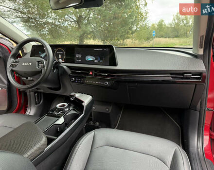 Красный Киа EV6, объемом двигателя 0 л и пробегом 52 тыс. км за 25500 $, фото 51 на Automoto.ua