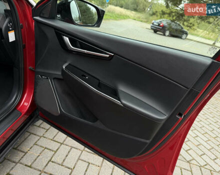 Красный Киа EV6, объемом двигателя 0 л и пробегом 52 тыс. км за 25500 $, фото 52 на Automoto.ua