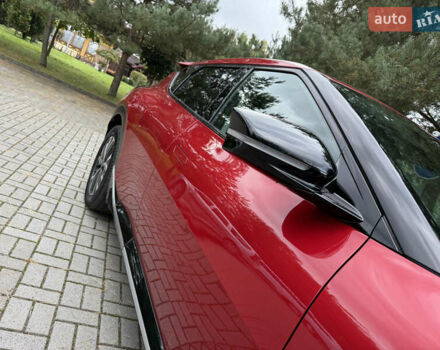 Красный Киа EV6, объемом двигателя 0 л и пробегом 52 тыс. км за 25500 $, фото 7 на Automoto.ua