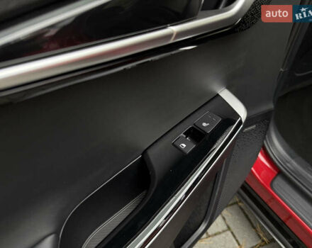 Красный Киа EV6, объемом двигателя 0 л и пробегом 52 тыс. км за 25500 $, фото 43 на Automoto.ua