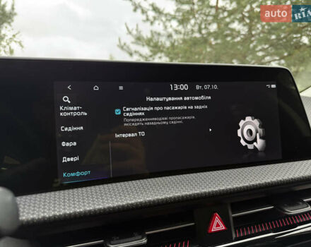 Красный Киа EV6, объемом двигателя 0 л и пробегом 52 тыс. км за 25500 $, фото 64 на Automoto.ua