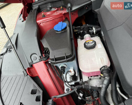 Красный Киа EV6, объемом двигателя 0 л и пробегом 52 тыс. км за 25500 $, фото 70 на Automoto.ua