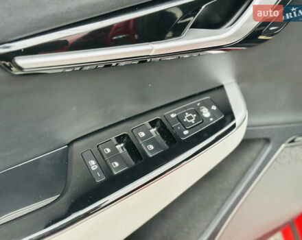 Красный Киа EV6, объемом двигателя 0 л и пробегом 44 тыс. км за 24500 $, фото 27 на Automoto.ua