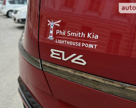 Красный Киа EV6, объемом двигателя 0 л и пробегом 65 тыс. км за 34499 $, фото 12 на Automoto.ua