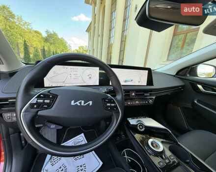 Червоний Кіа EV6, об'ємом двигуна 0 л та пробігом 185 тис. км за 24500 $, фото 21 на Automoto.ua