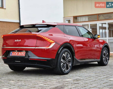 Червоний Кіа EV6, об'ємом двигуна 0 л та пробігом 53 тис. км за 24700 $, фото 49 на Automoto.ua