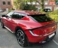 Красный Киа EV6, объемом двигателя 0 л и пробегом 51 тыс. км за 29000 $, фото 2 на Automoto.ua