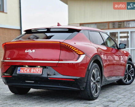 Червоний Кіа EV6, об'ємом двигуна 0 л та пробігом 53 тис. км за 24700 $, фото 53 на Automoto.ua