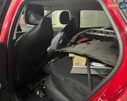 Красный Киа EV6, объемом двигателя 0 л и пробегом 32 тыс. км за 17500 $, фото 11 на Automoto.ua