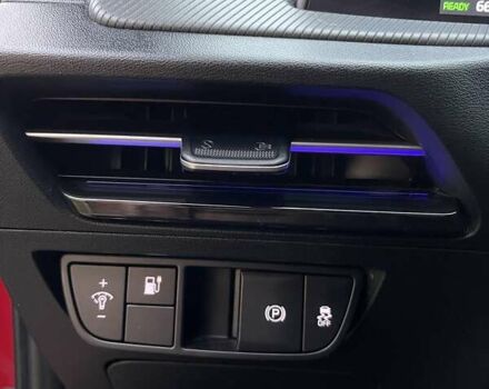 Красный Киа EV6, объемом двигателя 0 л и пробегом 77 тыс. км за 29300 $, фото 36 на Automoto.ua