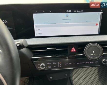 Красный Киа EV6, объемом двигателя 0 л и пробегом 51 тыс. км за 29000 $, фото 50 на Automoto.ua