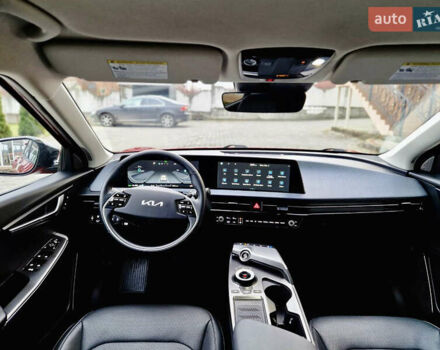 Червоний Кіа EV6, об'ємом двигуна 0 л та пробігом 53 тис. км за 24700 $, фото 14 на Automoto.ua