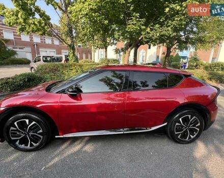 Красный Киа EV6, объемом двигателя 0 л и пробегом 51 тыс. км за 29000 $, фото 5 на Automoto.ua
