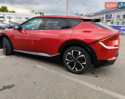 Красный Киа EV6, объемом двигателя 0 л и пробегом 57 тыс. км за 26999 $, фото 4 на Automoto.ua