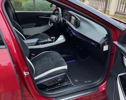 Красный Киа EV6, объемом двигателя 0 л и пробегом 77 тыс. км за 29300 $, фото 51 на Automoto.ua