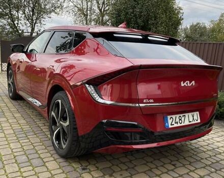 Красный Киа EV6, объемом двигателя 0 л и пробегом 77 тыс. км за 29300 $, фото 3 на Automoto.ua