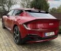 Красный Киа EV6, объемом двигателя 0 л и пробегом 77 тыс. км за 29300 $, фото 3 на Automoto.ua