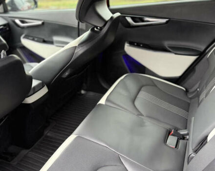 Красный Киа EV6, объемом двигателя 0 л и пробегом 53 тыс. км за 33900 $, фото 37 на Automoto.ua