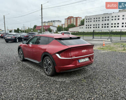 Киа EV6 2023 в Хмельницком на Automoto.ua Красный Киа EV6, объемом двигателя 0 л и пробегом 8 тыс. км за 26500 $, фото 2 на Automoto.ua