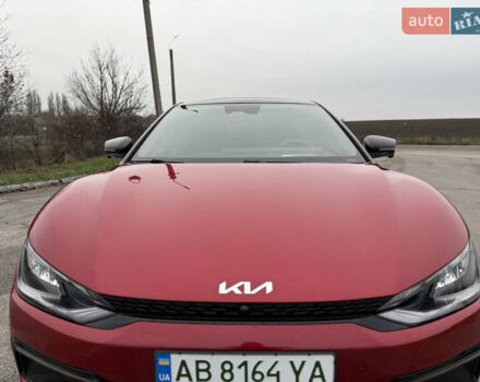 Красный Киа EV6, объемом двигателя 0 л и пробегом 53 тыс. км за 33900 $, фото 12 на Automoto.ua