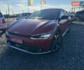 Красный Киа EV6, объемом двигателя 0 л и пробегом 80 тыс. км за 24000 $, фото 1 на Automoto.ua