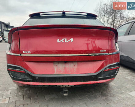 Красный Киа EV6, объемом двигателя 0 л и пробегом 39 тыс. км за 17600 $, фото 4 на Automoto.ua