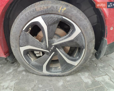 Красный Киа EV6, объемом двигателя 0 л и пробегом 39 тыс. км за 17600 $, фото 9 на Automoto.ua